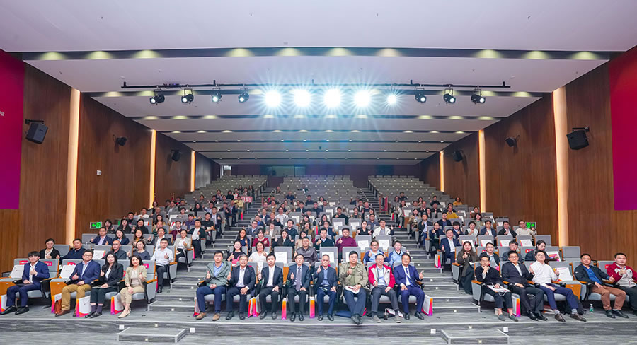 佳禾智能受邀加入香港都会大学（东莞）产学研对接会，，，共探AI与新质料手艺前沿